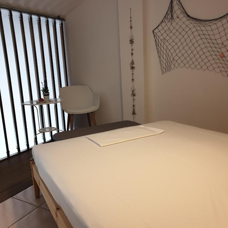 Amparoudes Apartment Kriopigi Bagian luar foto